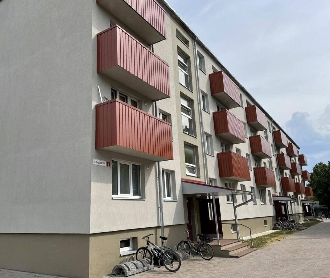 Keskuse Apartment With A Balcony Haapsalu Kültér fotó